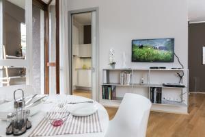 Santa Sofia - 3812 - * Milano